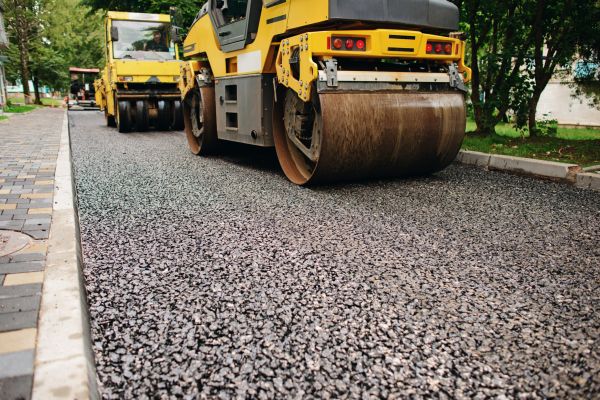 Gravel And Tar Paving in North Richland Hills