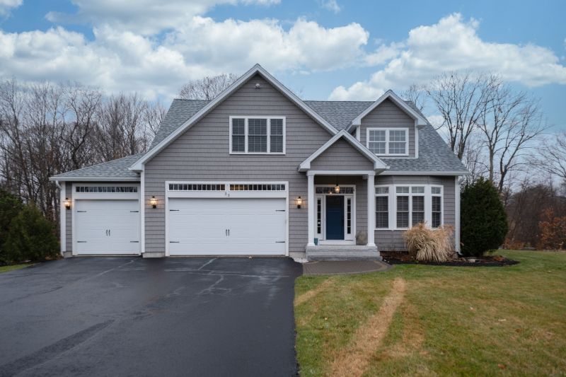 Blacktop Driveway Service
